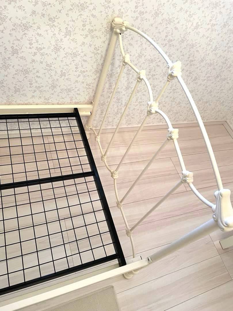 ローラアシュレイ　ホワイトアイアン　ベッドフレーム シングル