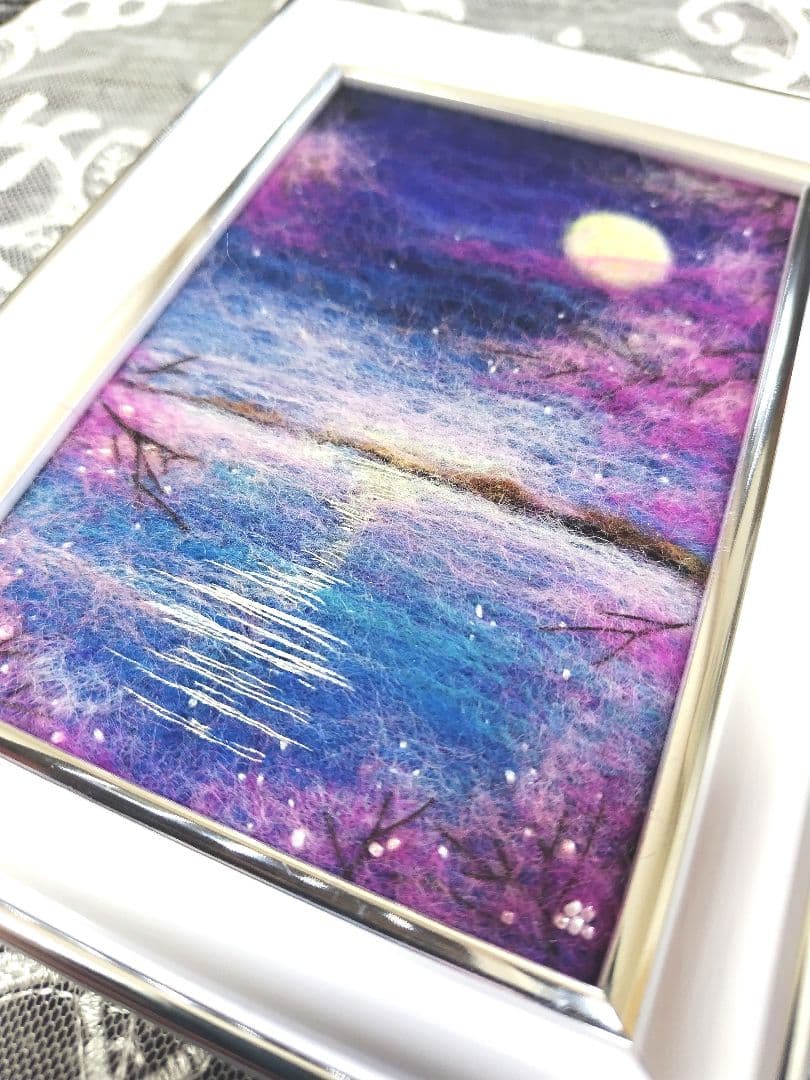 羊毛フェルト　ハンドメイド　フレーム　刺繍　絵画　桜月夜