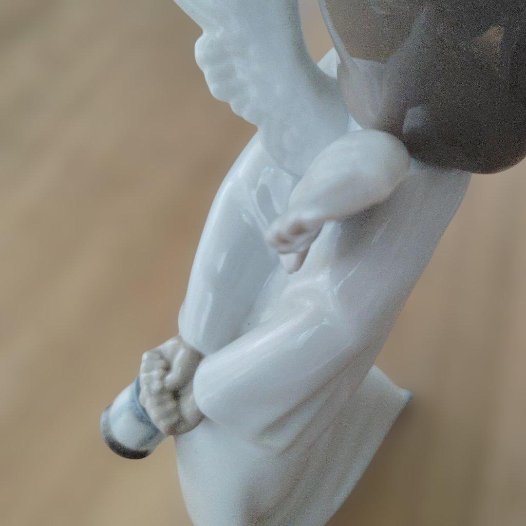 リヤドロ 天使の考えごと　分かってきたぞ　 ワケアリ