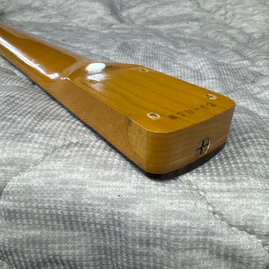 ストラトキャスター　Fender japan