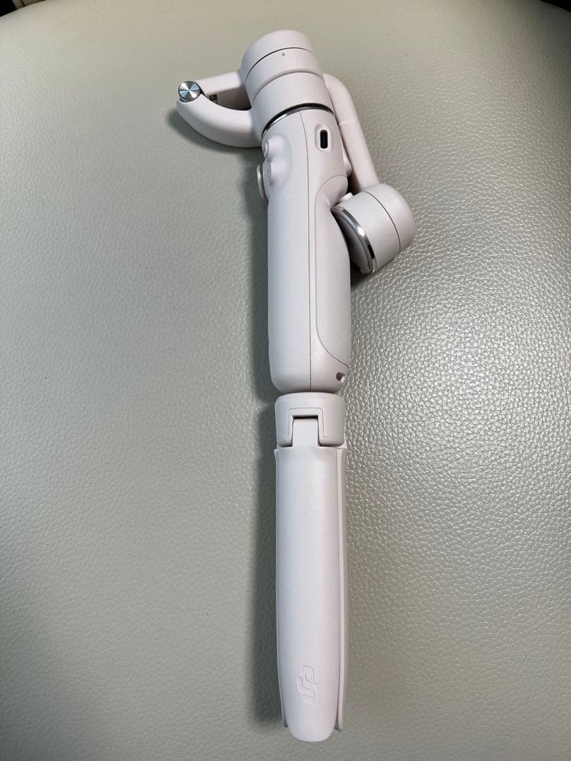 うーたマンさん専用　DJI OM 5 スマートフォンスタビライザー ホワイト