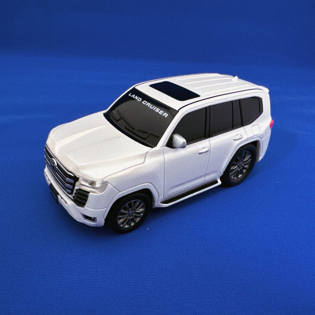 【非売品】★ TOYOTA ランクル プルバックカー ブラック ホワイト