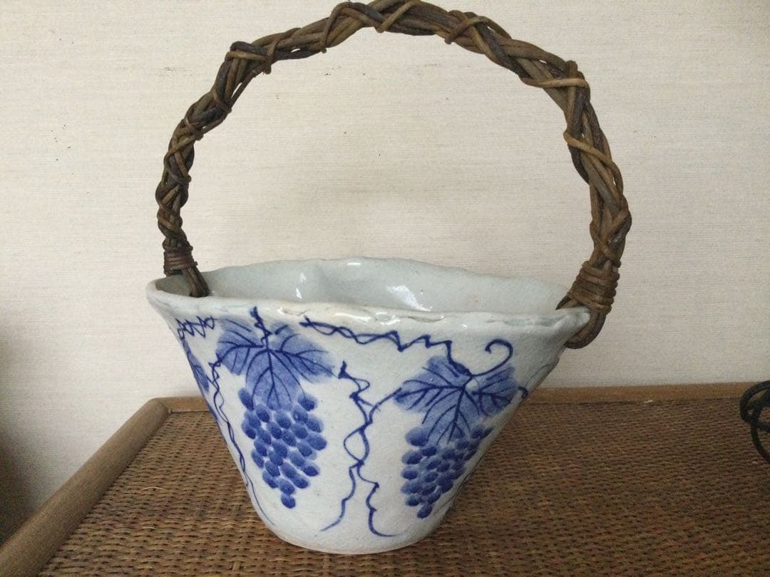 ☆★信楽焼＊つる手付き花器(未使用品)