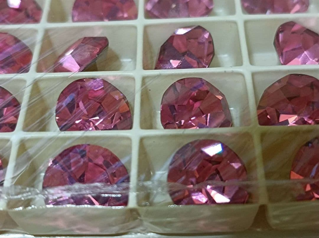 見ぃつけた♪かなり大粒ＳＳ４８！ヴィンテージスワロ★ART１１００★２色セット