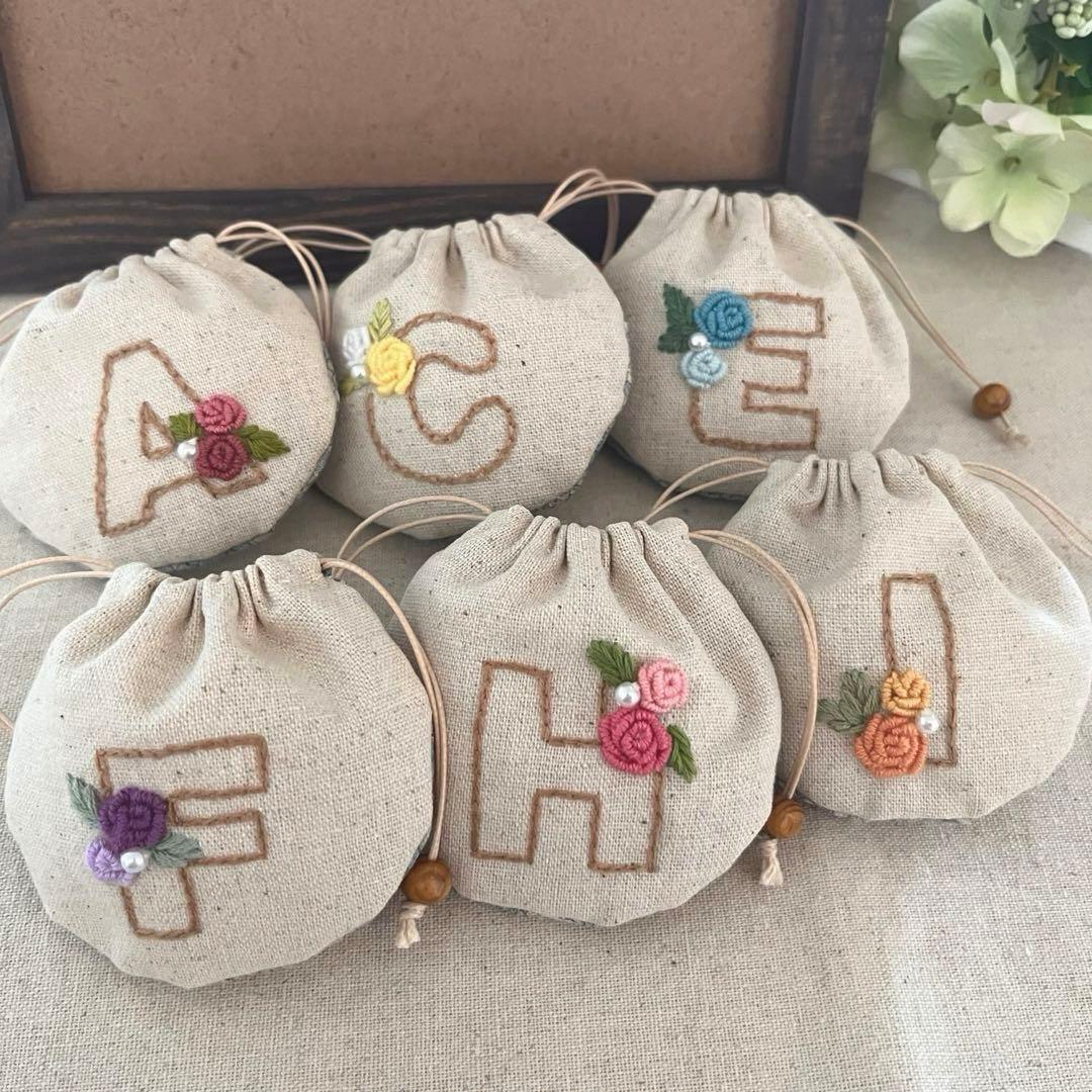 2409-10 手のひら巾着サシェ 香り袋 『I』　SOLD→ご注文承ります♡