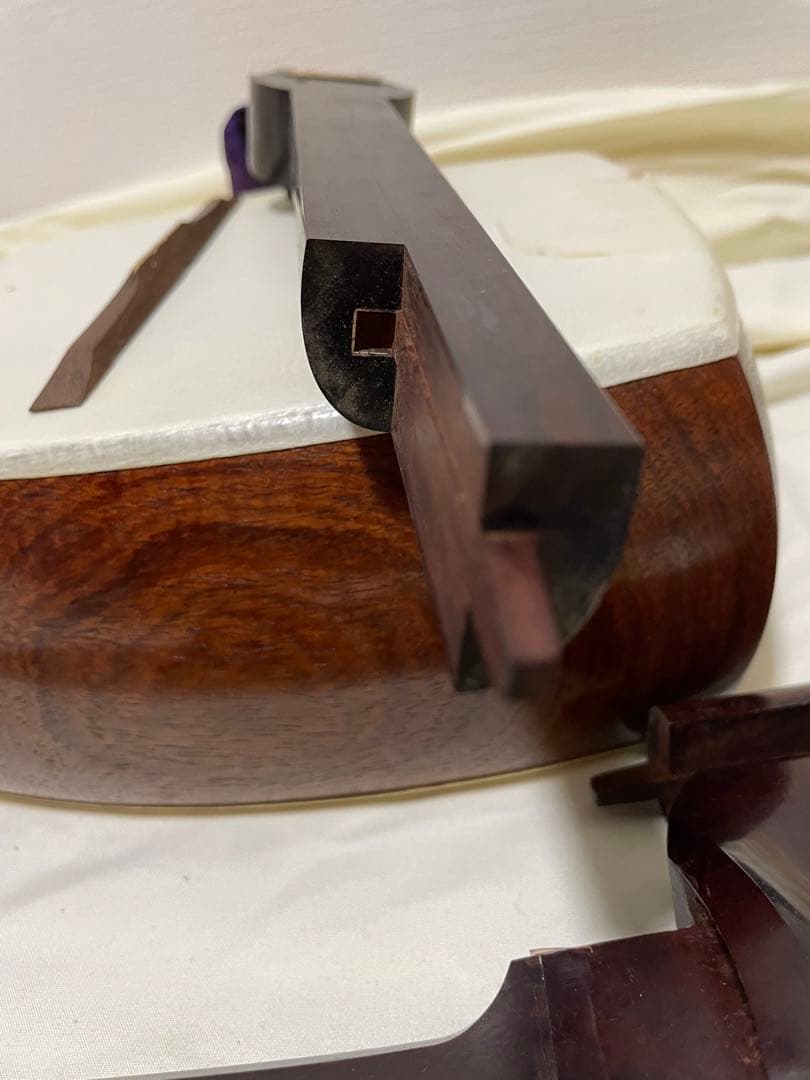 高級 三味線 綾杉彫り 紅木 付属品多数