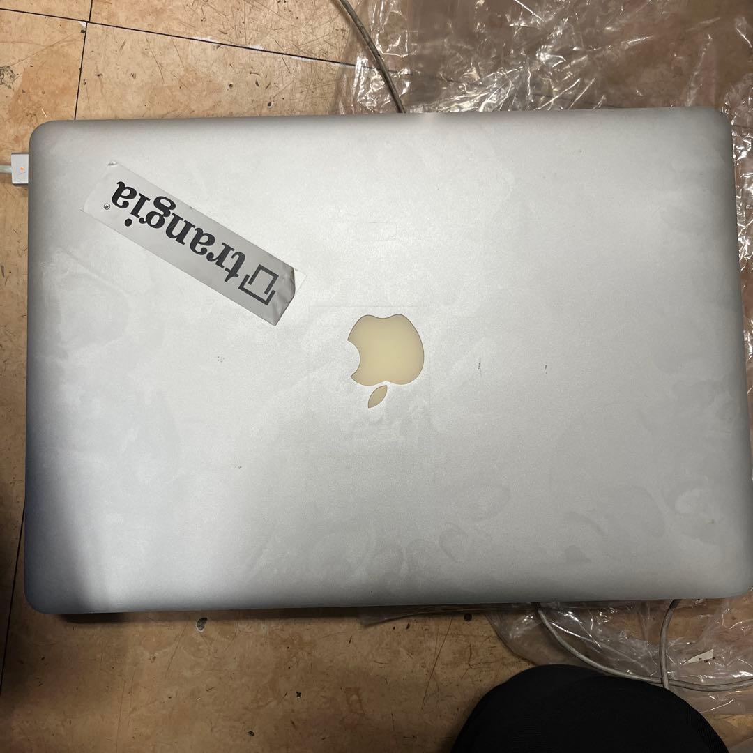 MacBook Pro A1398 15インチ 8GB 256GB