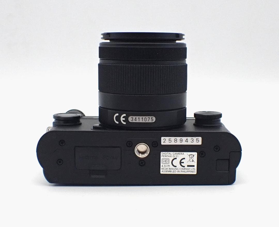 PENTAX Q-s1＋02レンズ+バッテリー＋充電器　美品!!!