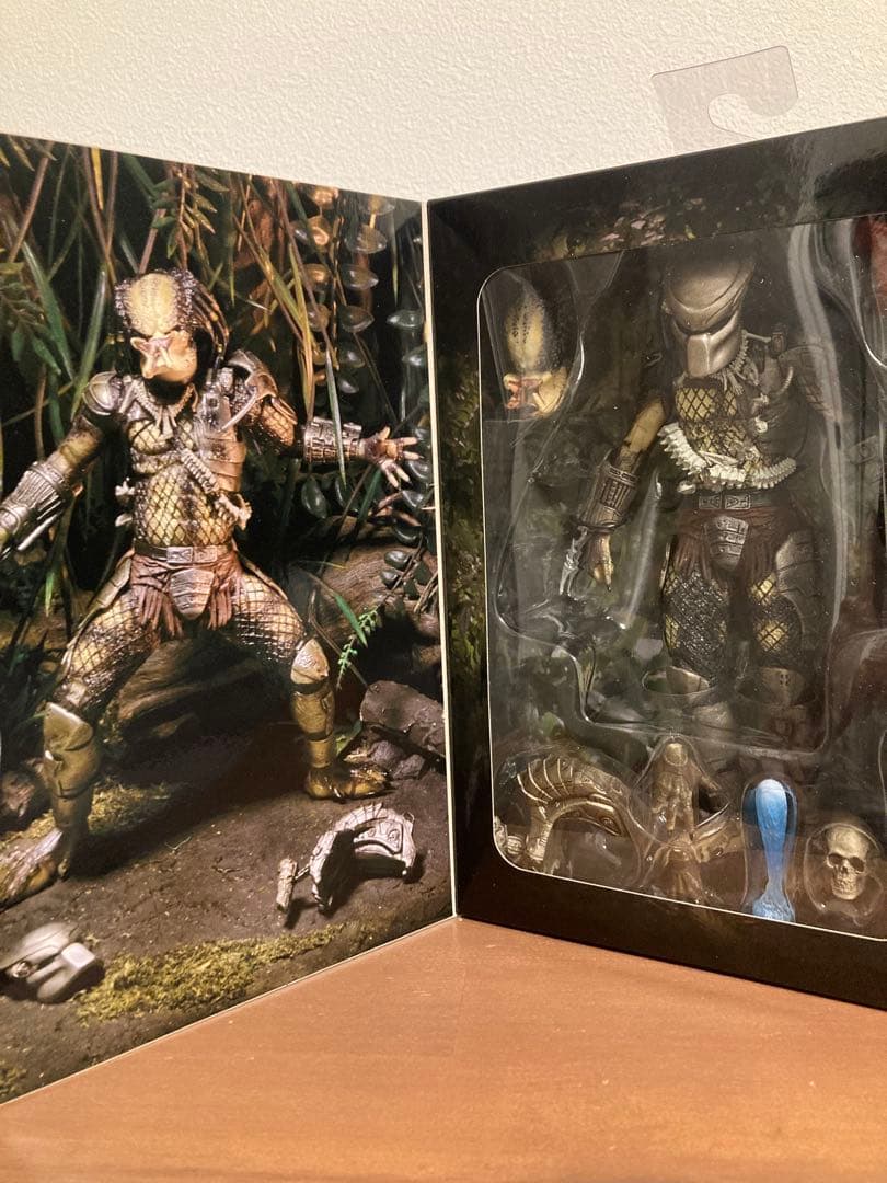 ネカ プレデター アルティメット ジャングル ハンター NECA 未開封