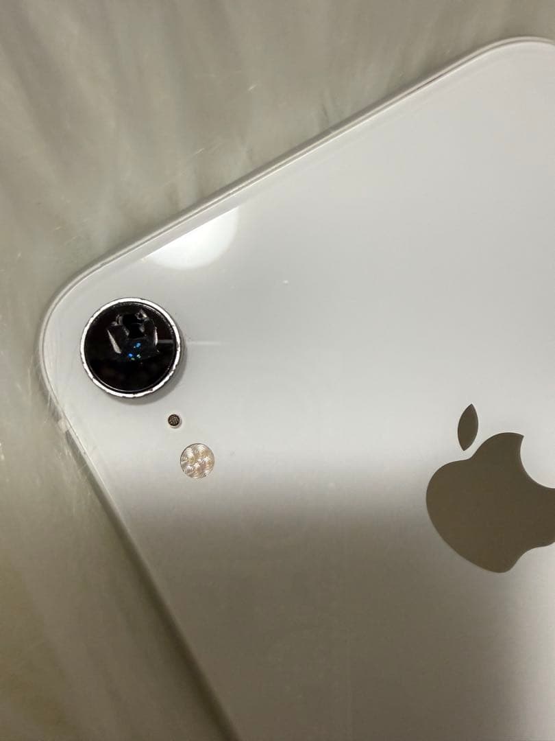Apple iPhone XR ホワイト SIMフリー