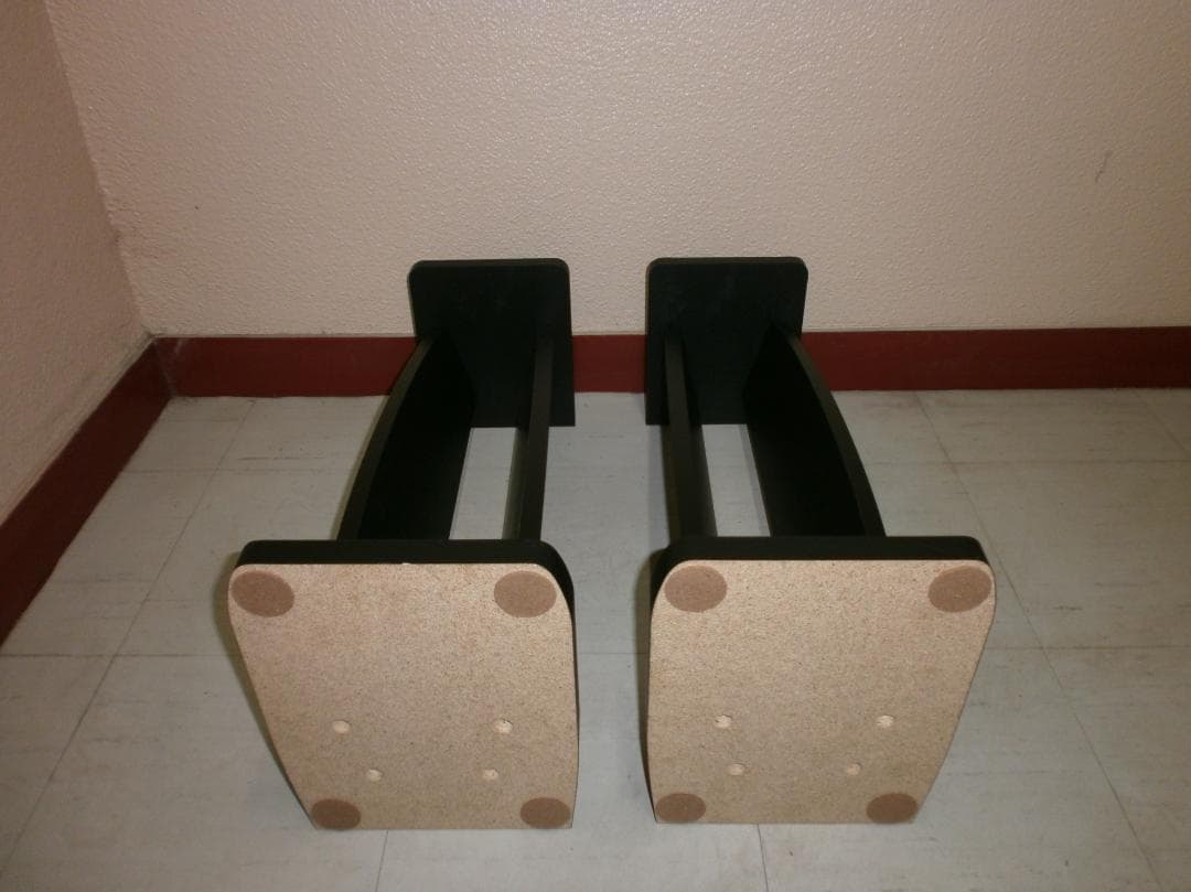 大幅値下　ハヤミ　NX-B300スピーカースタンド2台、肉厚木製　美品