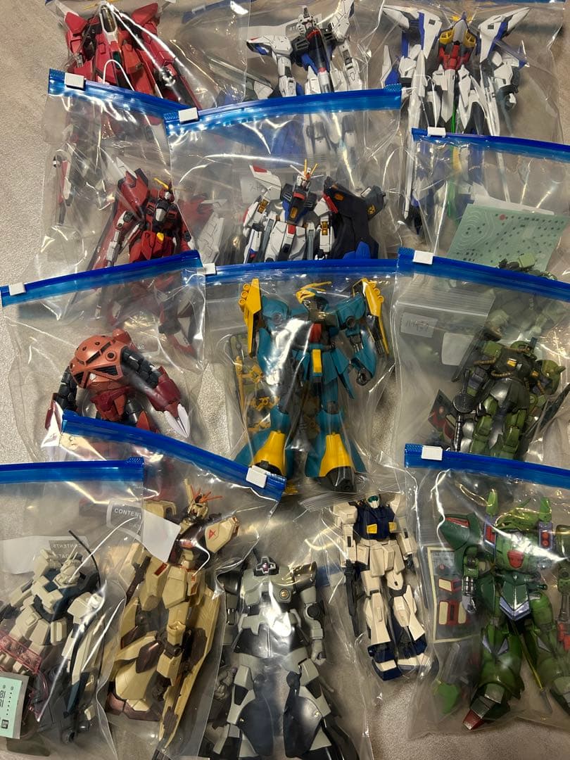ガンプラ　組み立て済み　ジャンク品　まとめ売り　30点