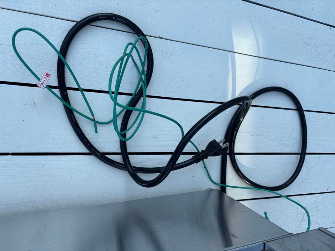 ネイネイニチワ電気　MMF-82B 2022年製　業務用フライヤー