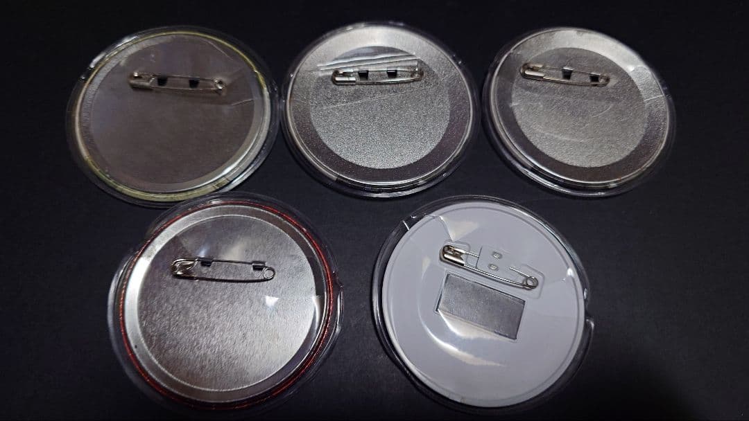 NARUTO J-World TOKYO セガ 限定 缶バッジ はたけカカシ