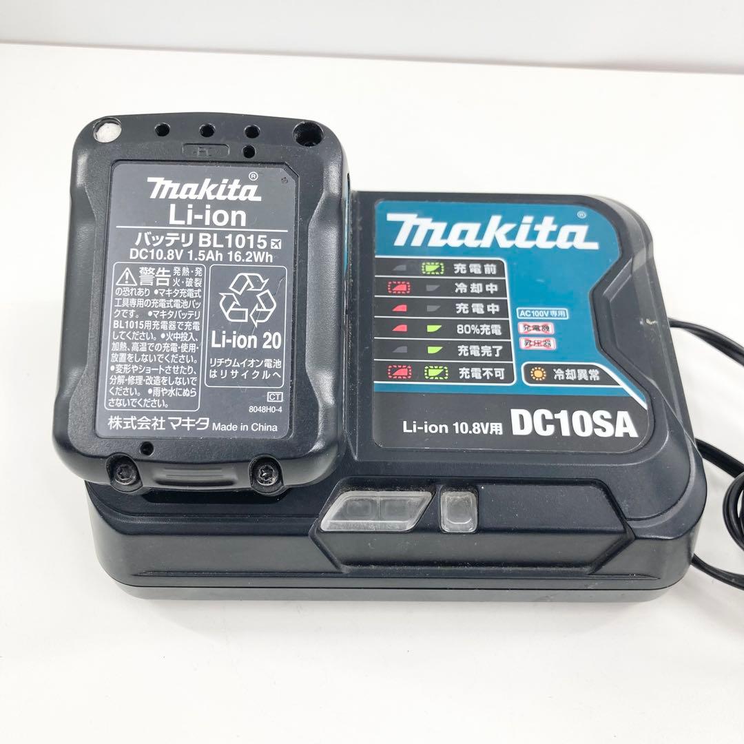 makita 充電式クリーナー CL107FD 10.8V バッテリー付