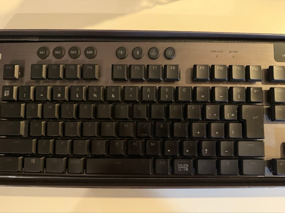 Logicool G913 メカニカルキーボード　赤軸？