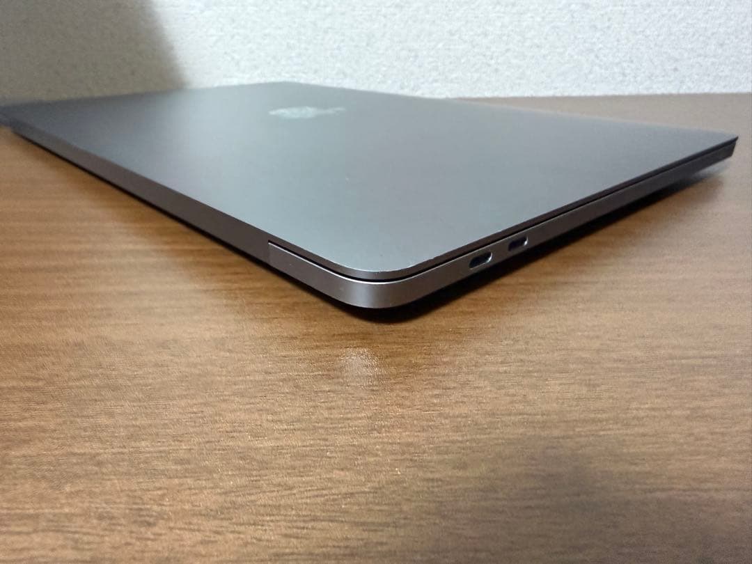 MacBook Pro 13インチ M2 24GB 1TB SSD ノートPC