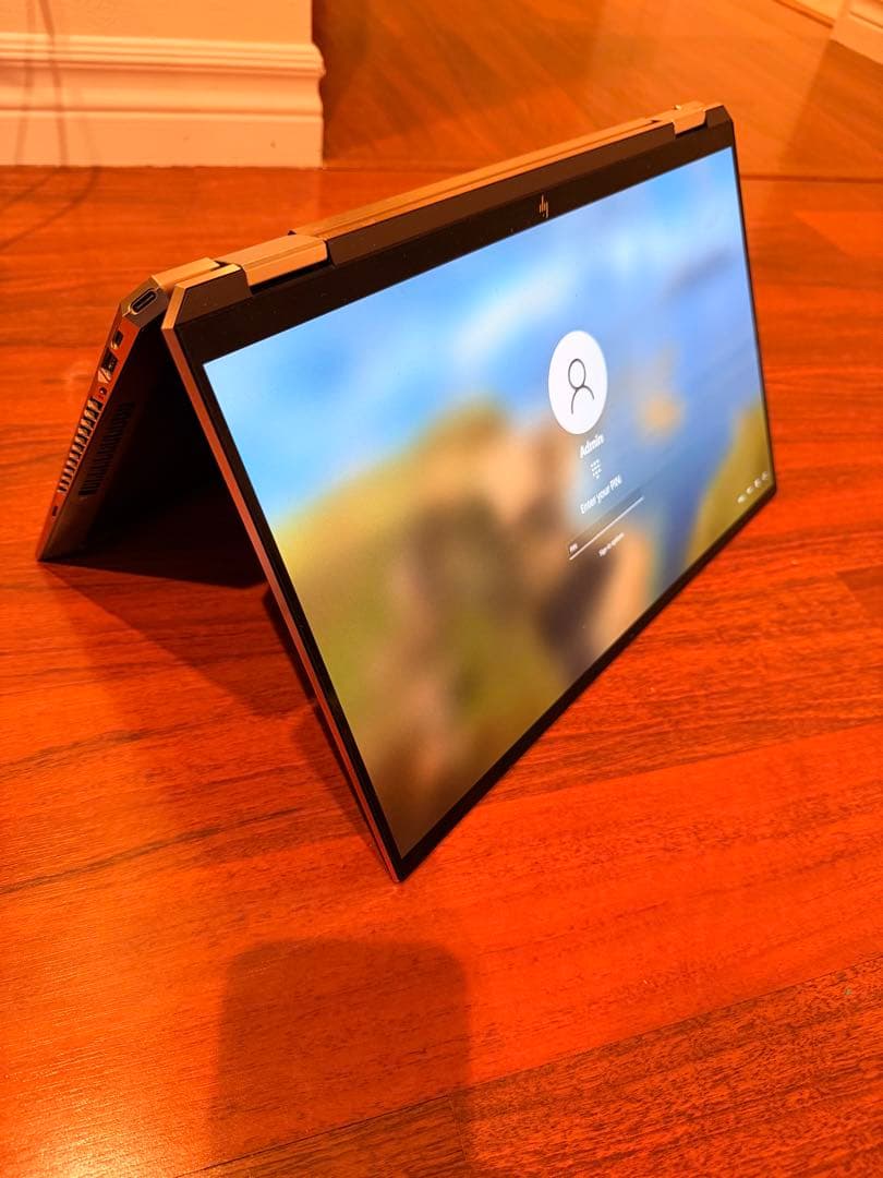 HP Spectre 360 15-eb0020caノートパソコン大画面15.6