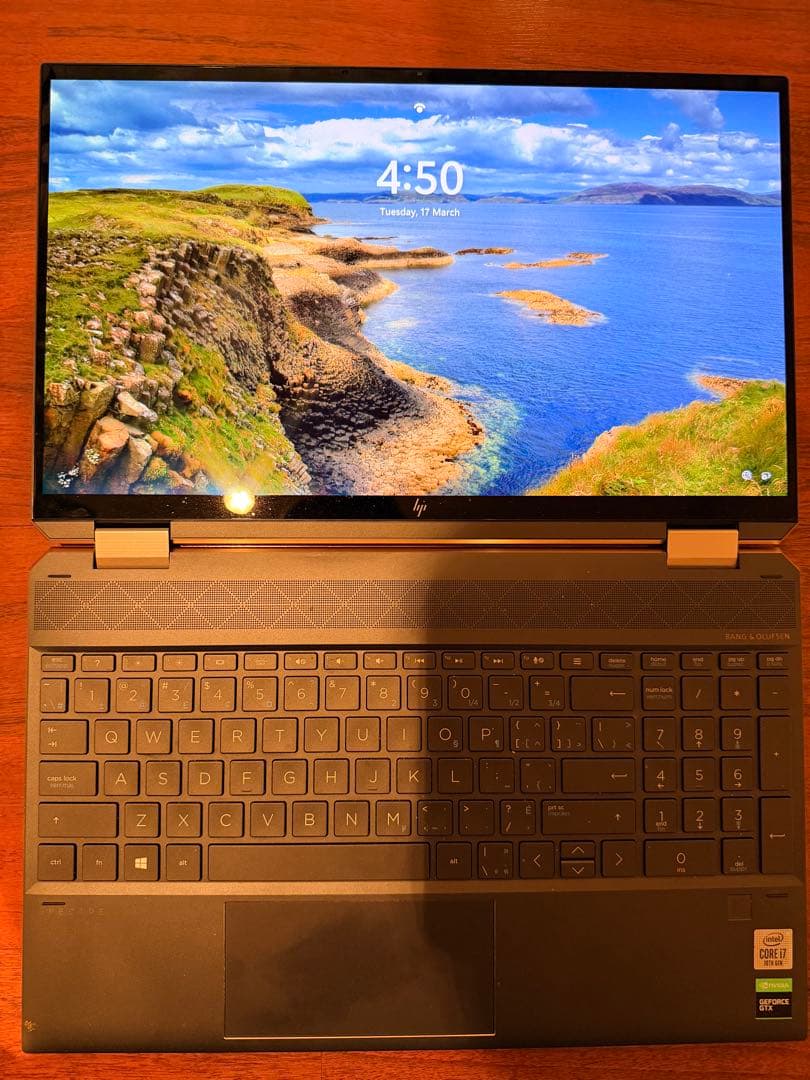 HP Spectre 360 15-eb0020caノートパソコン大画面15.6