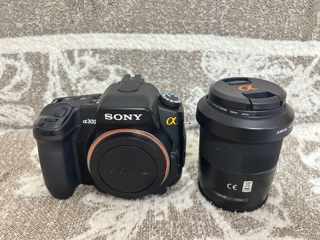 Sony α300 レンズキット 箱あり　動作確認済み ＆ おまけ３つ付き