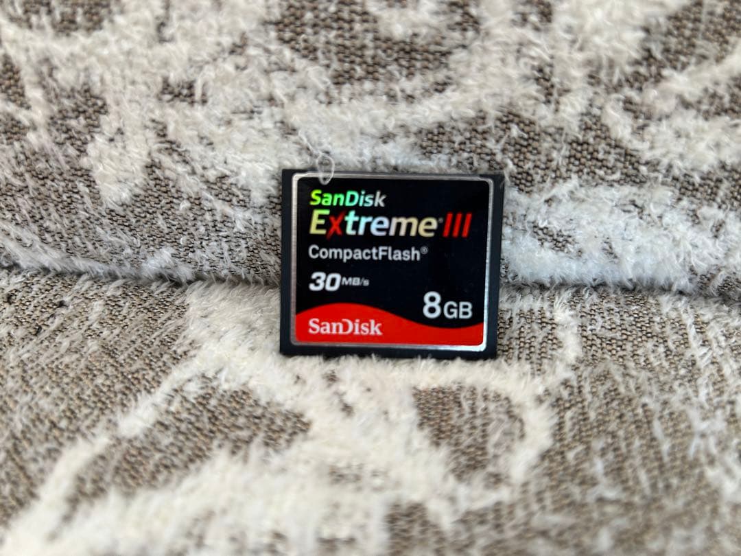 Sony α300 レンズキット 箱あり　動作確認済み ＆ おまけ３つ付き