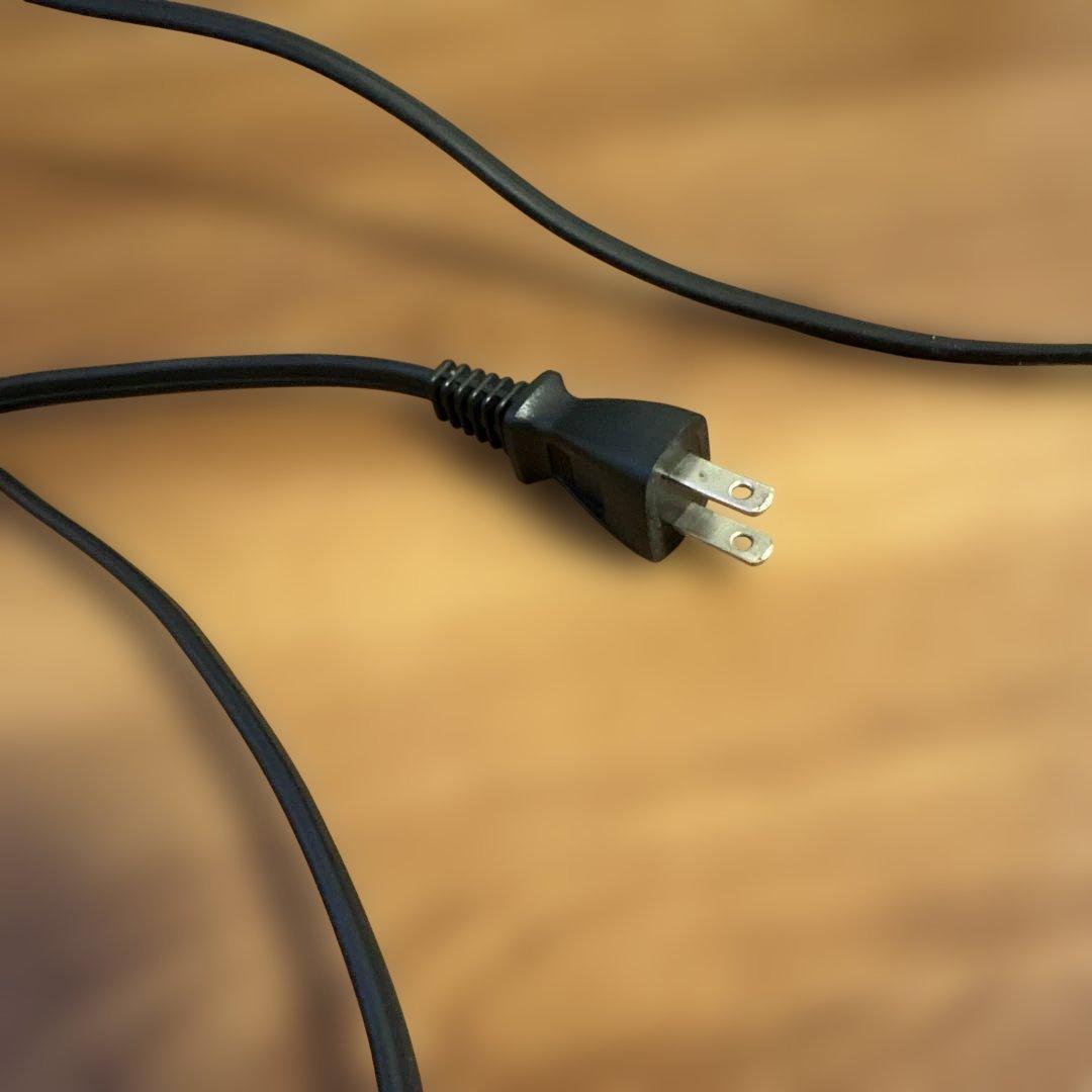 ④日本遠赤外線株式会社 遠赤外線輻射式暖房器 サンルーム slim