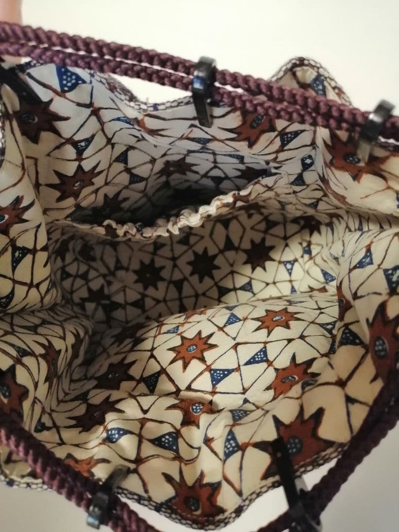 SALE！バティック（更紗）の裂織巾着　E