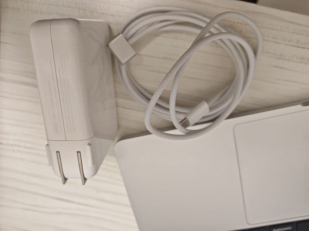 Apple Macbook Pro 16インチM4 Pro/48/2TB