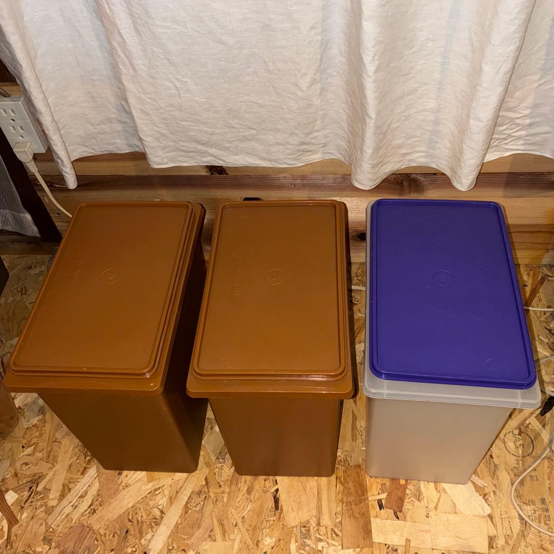 マッカレド出品　タッパーウェア3点