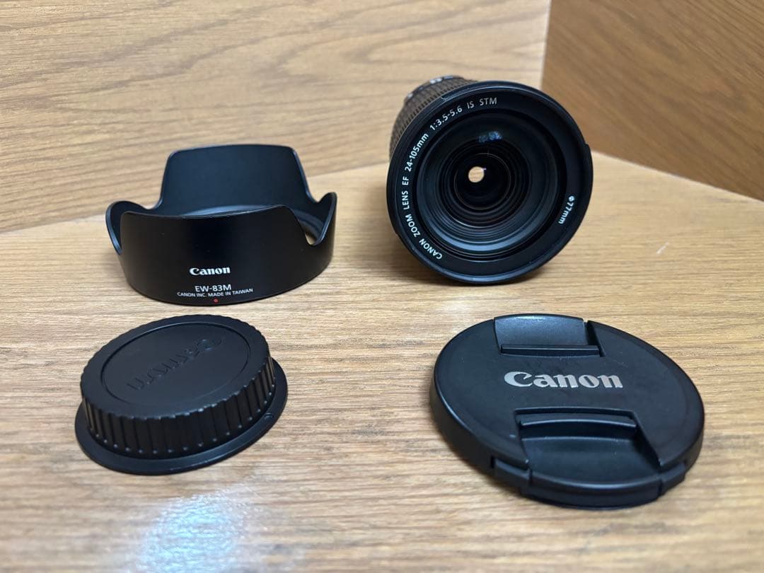 EF24-105mm F3.5-5.6 IS STM EW-83M付