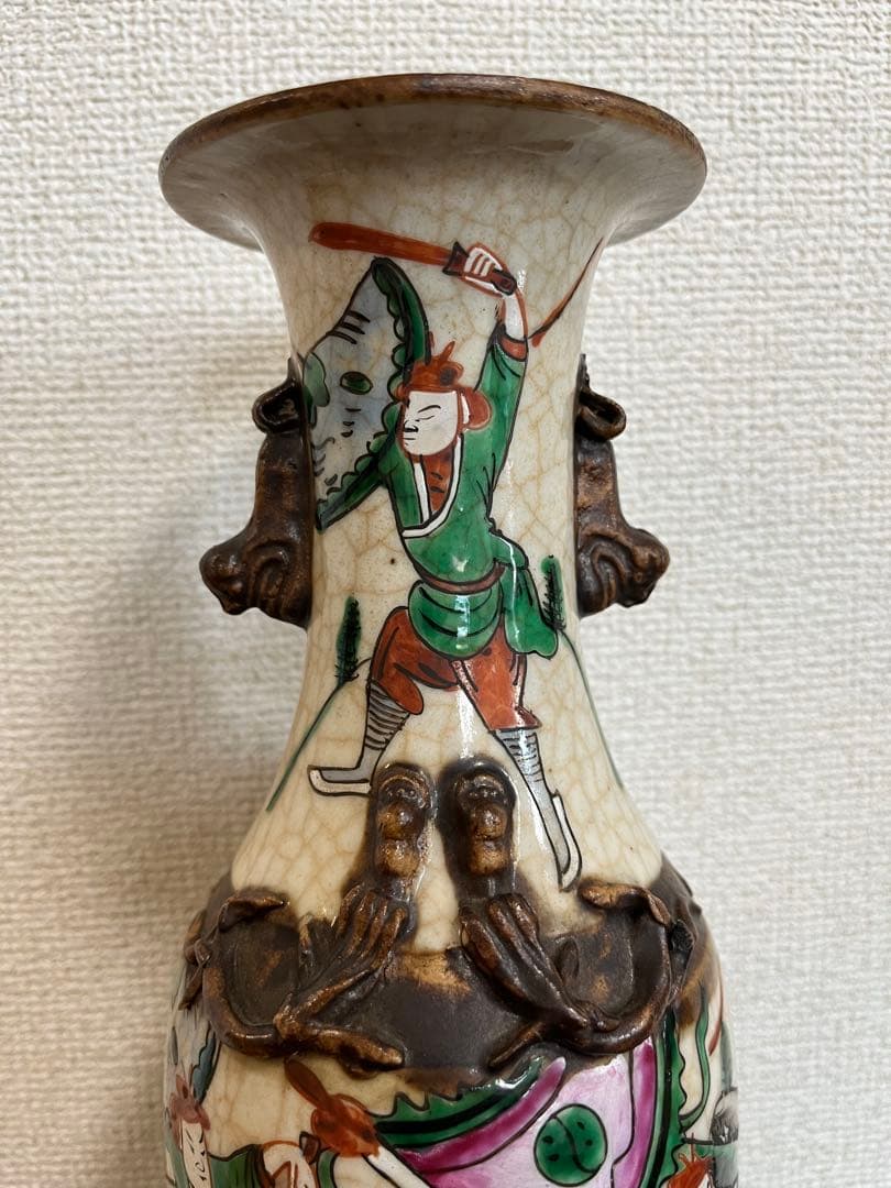 中国美術 清時代　戦図 成化年製 壷 壺花瓶 時代物