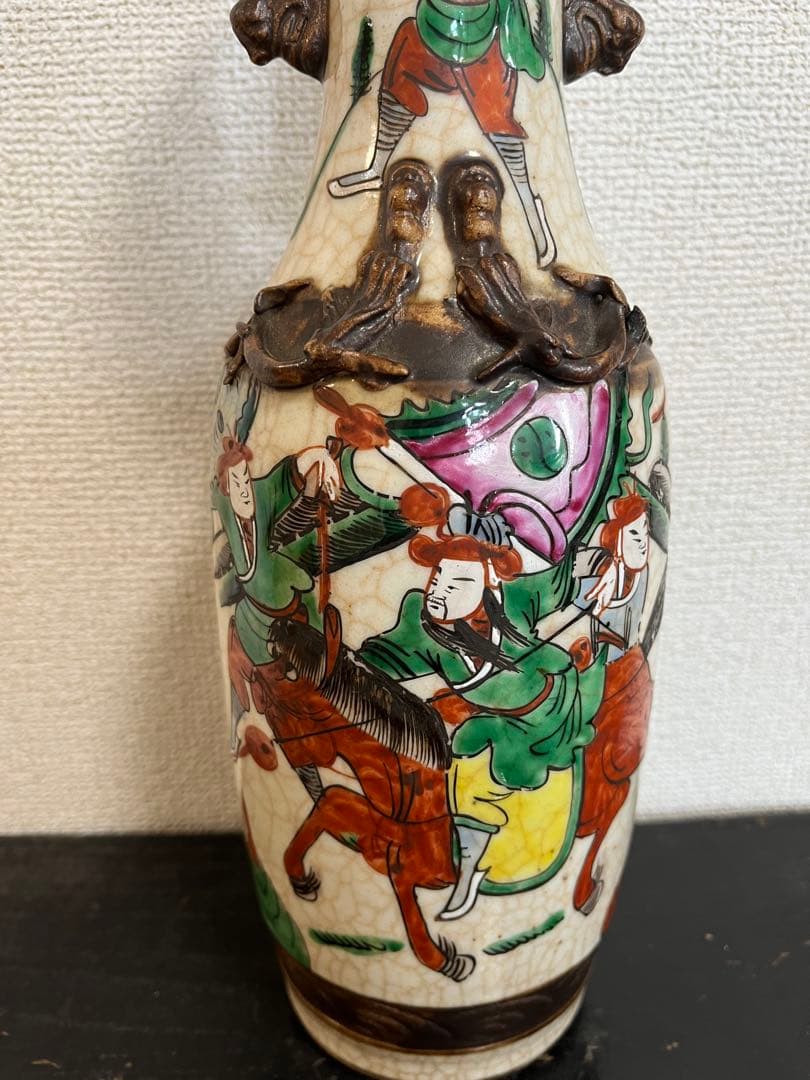 中国美術 清時代　戦図 成化年製 壷 壺花瓶 時代物