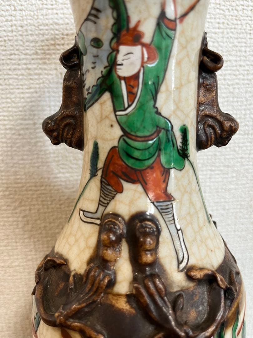 中国美術 清時代　戦図 成化年製 壷 壺花瓶 時代物