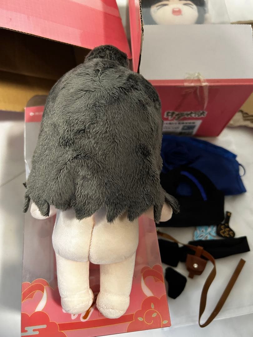 肖战　20cmぬいぐるみ　衣装つき　公式ぬいぐるみ　即発送