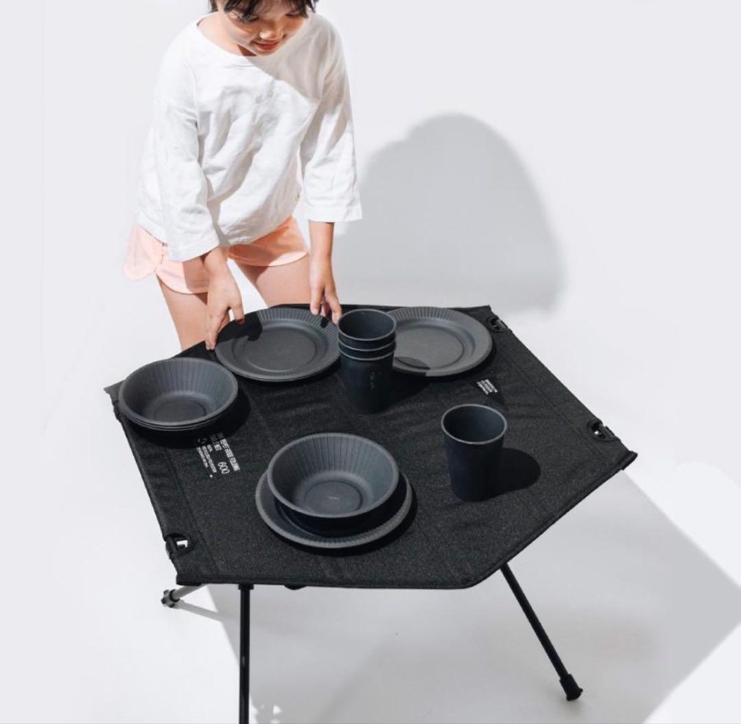 テーブル・チェア・ハンモック BROOKLYN OUTDOOR 600D Folding Hexa Table