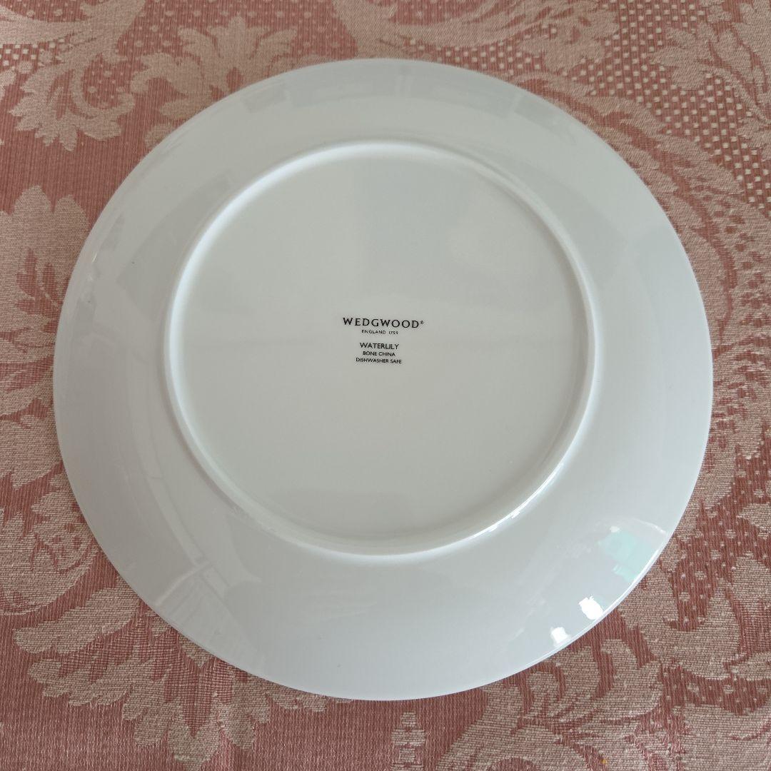  PINK ROTUS、WATERLIRY ２種のカップ&皿