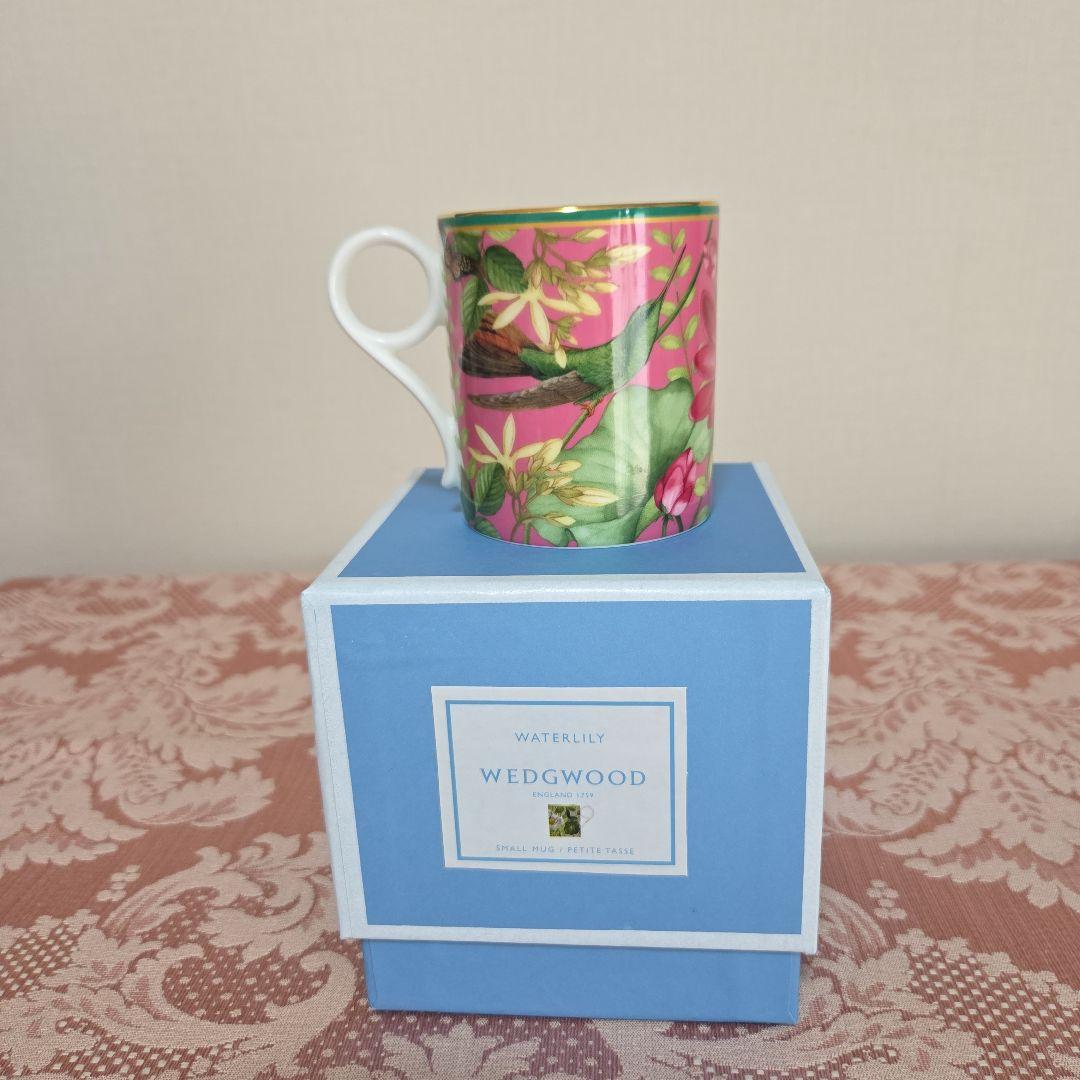  PINK ROTUS、WATERLIRY ２種のカップ&皿