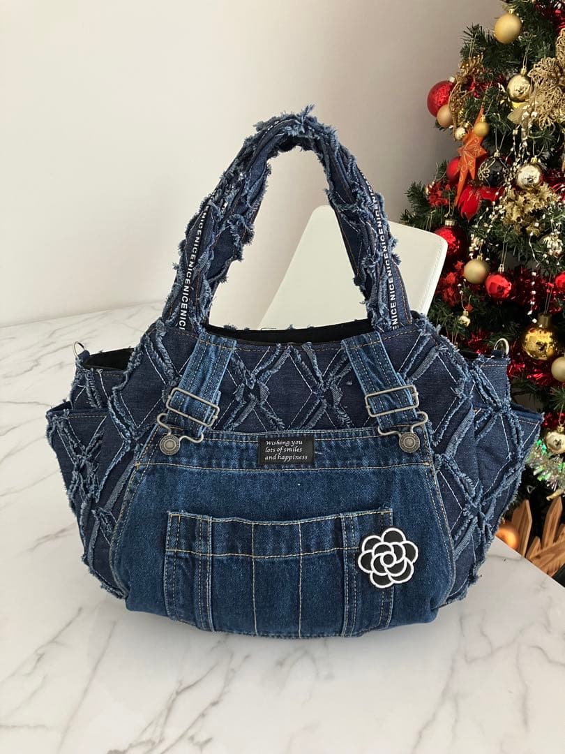 938 4✳B　大きめフリンジデニムリメイクバック　ハンドメイド