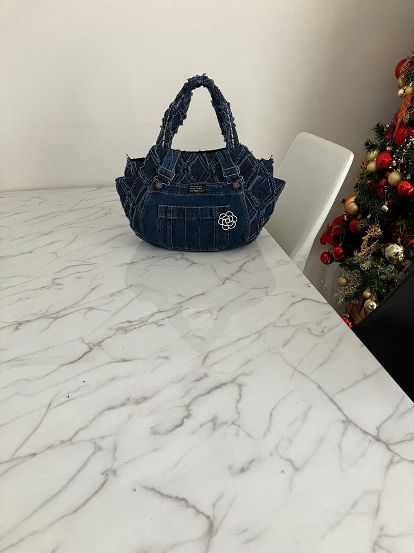 938 4✳B　大きめフリンジデニムリメイクバック　ハンドメイド