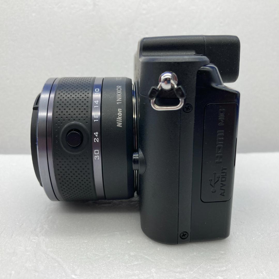 Nikon 1 V1　ブラック　ダブルズーム