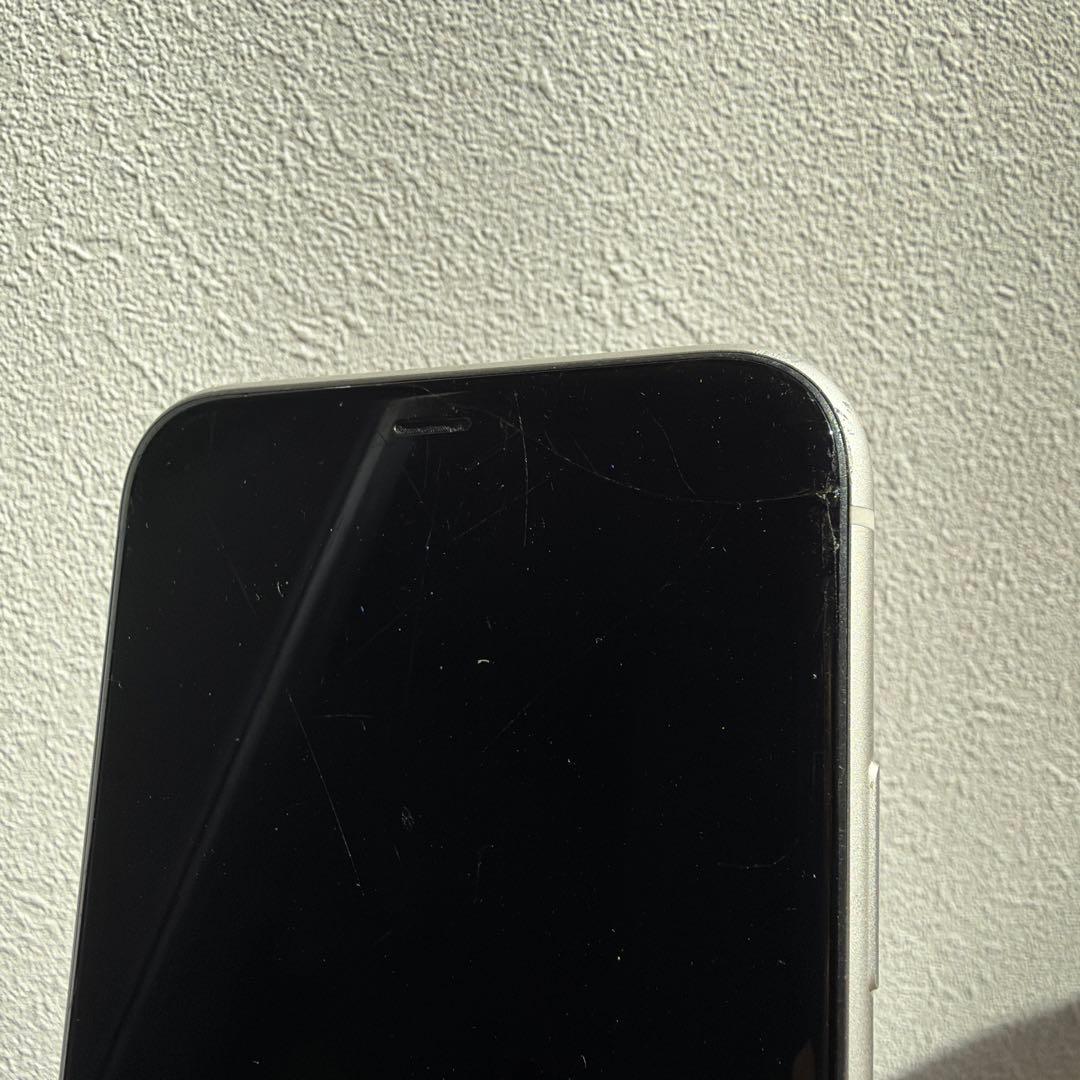 【訳あり 画面割れ】Apple iPhone11 128GB