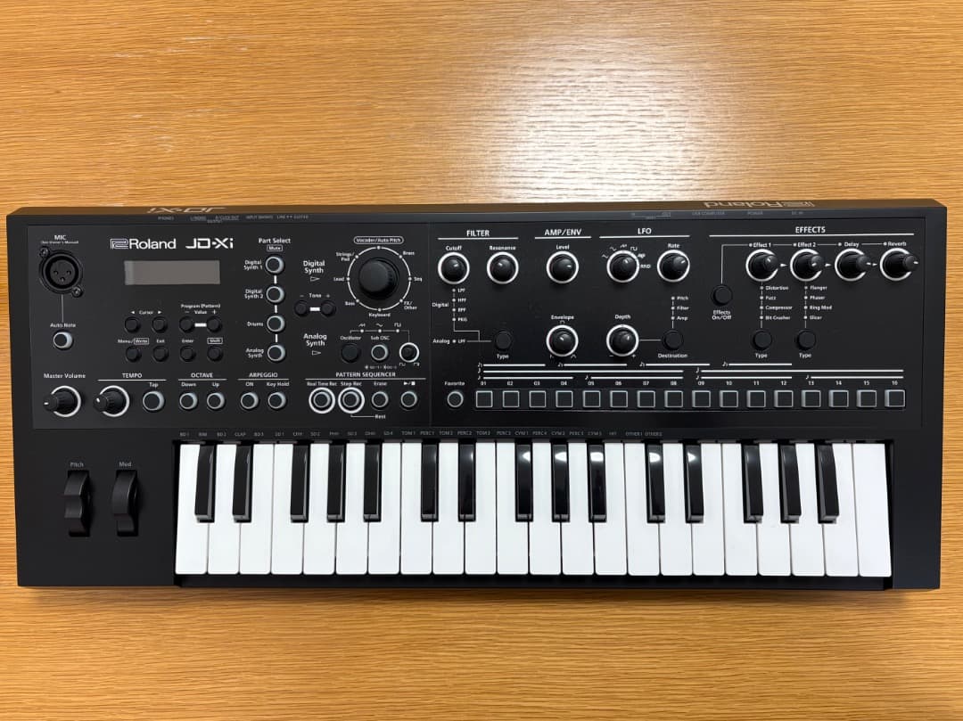 Roland JD-Xi シンセサイザー 37鍵 専用ケース付き