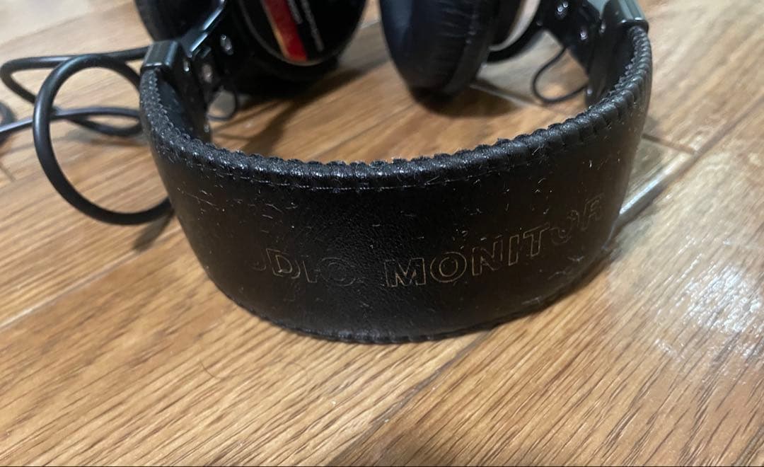 ヘッドホン Sony MDR-CD900 ST