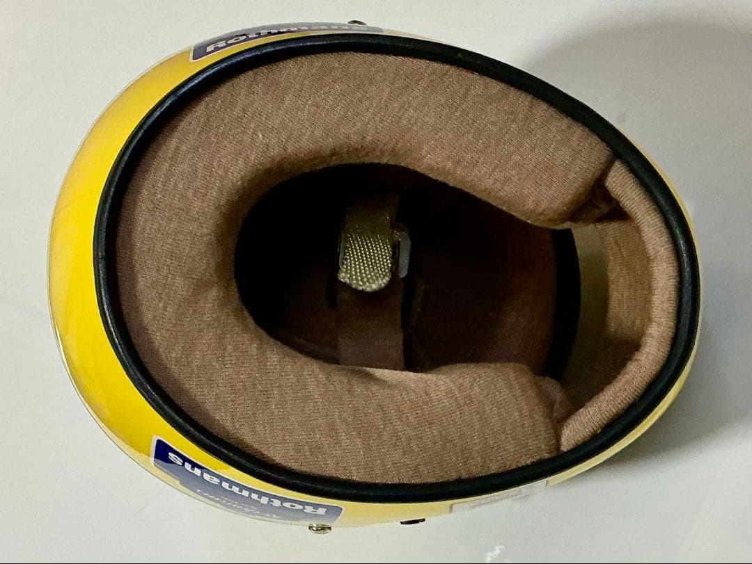 S.P.O.R.T.S . MODELS アイルトンセナ 1/2 ヘルメット