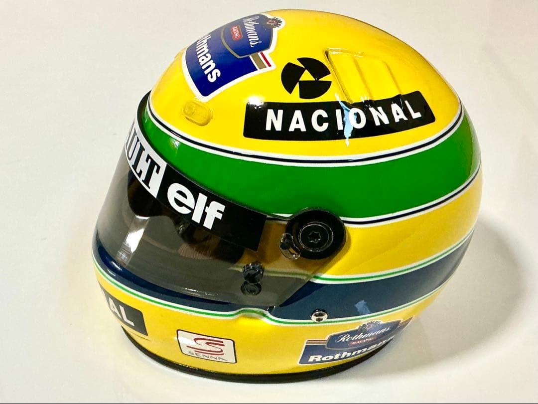S.P.O.R.T.S . MODELS アイルトンセナ 1/2 ヘルメット