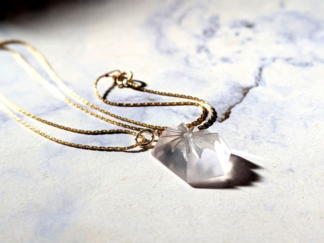 14kgf天然石RoseQuartzSUNRISECarvingNecklace