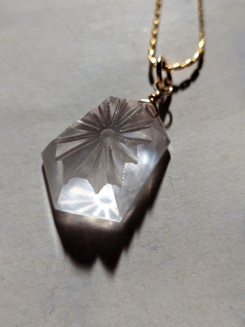 14kgf天然石RoseQuartzSUNRISECarvingNecklace