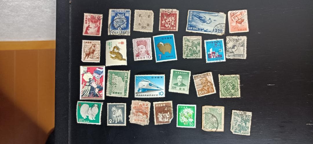 使用済切手コレクション　約410枚　未使用もいくつか有り