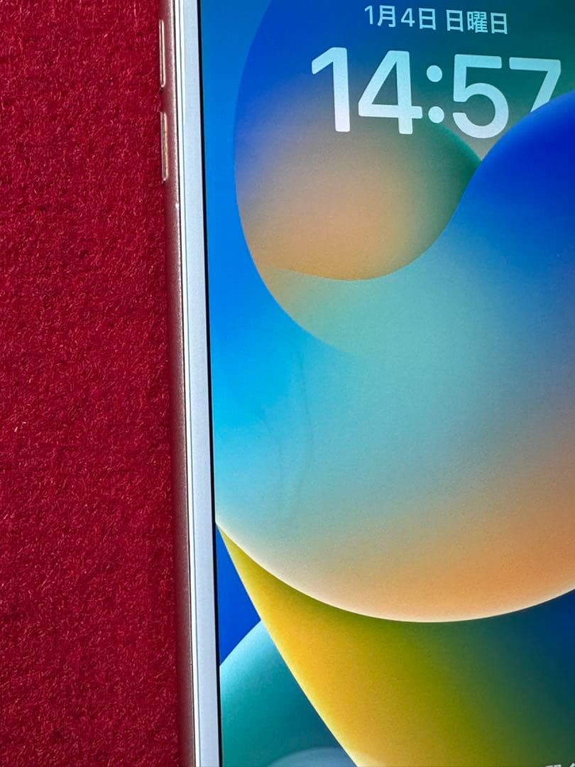 【4699】iPhone 8plusゴルド 64GB simフリー