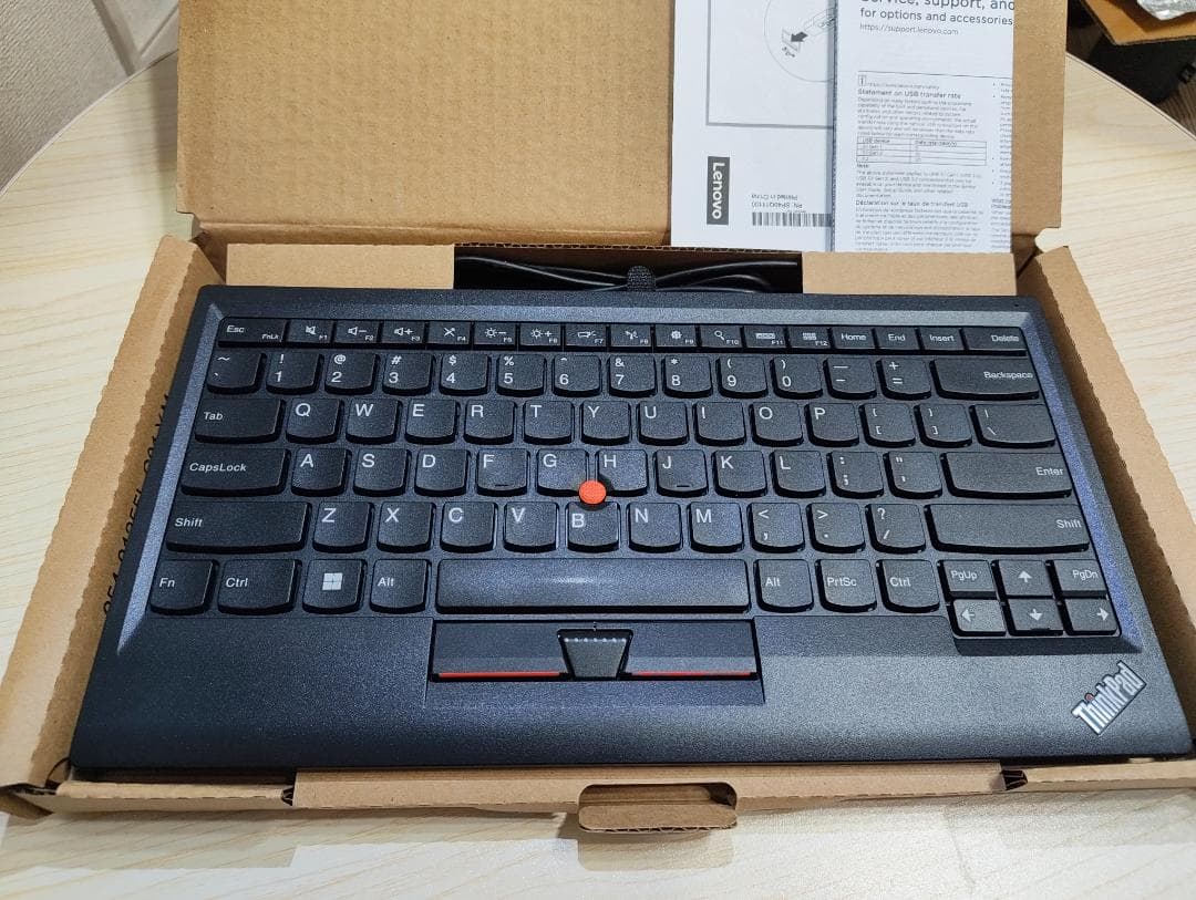 ThinkPad トラックポイントキーボード US (有線)